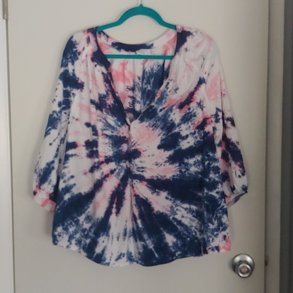 Blue and pink tie dye blouse size 2X